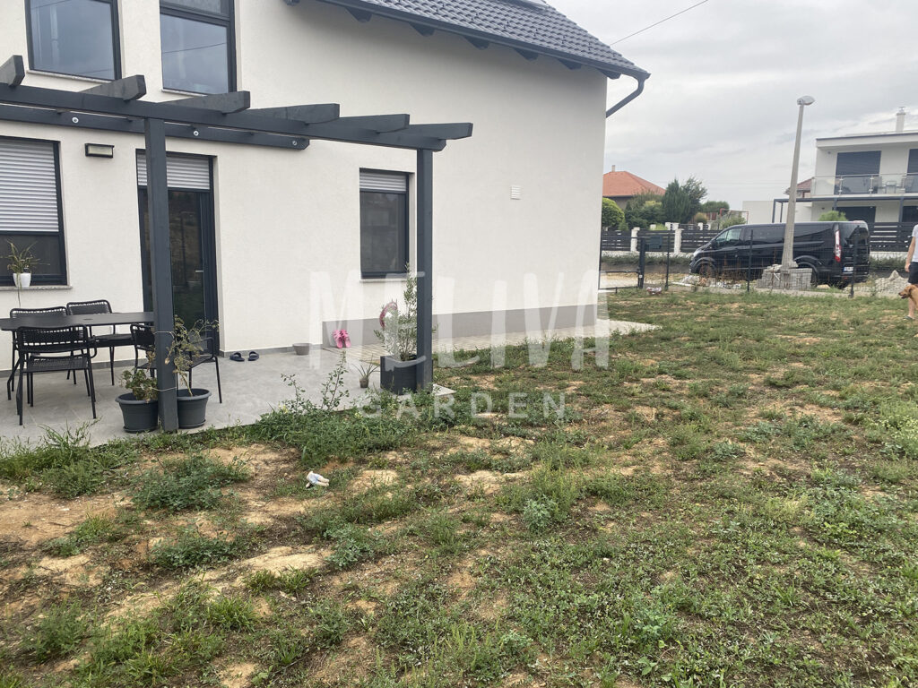 Kiégett fű, Pécs, Újhegy - Meliva Garden