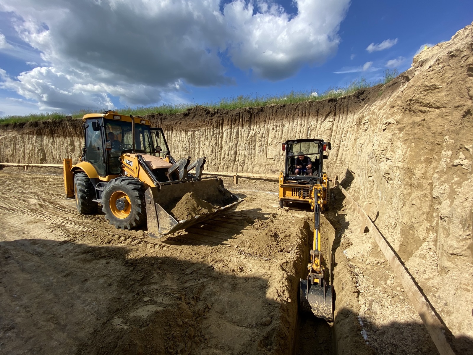 Földmunkagépek, Pécs, Baranya, Tolna, Somogy, Meliva Garden, landing oldal