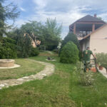 Kertgondozás Villány, gyepszellőztetés referencia, Meliva Garden